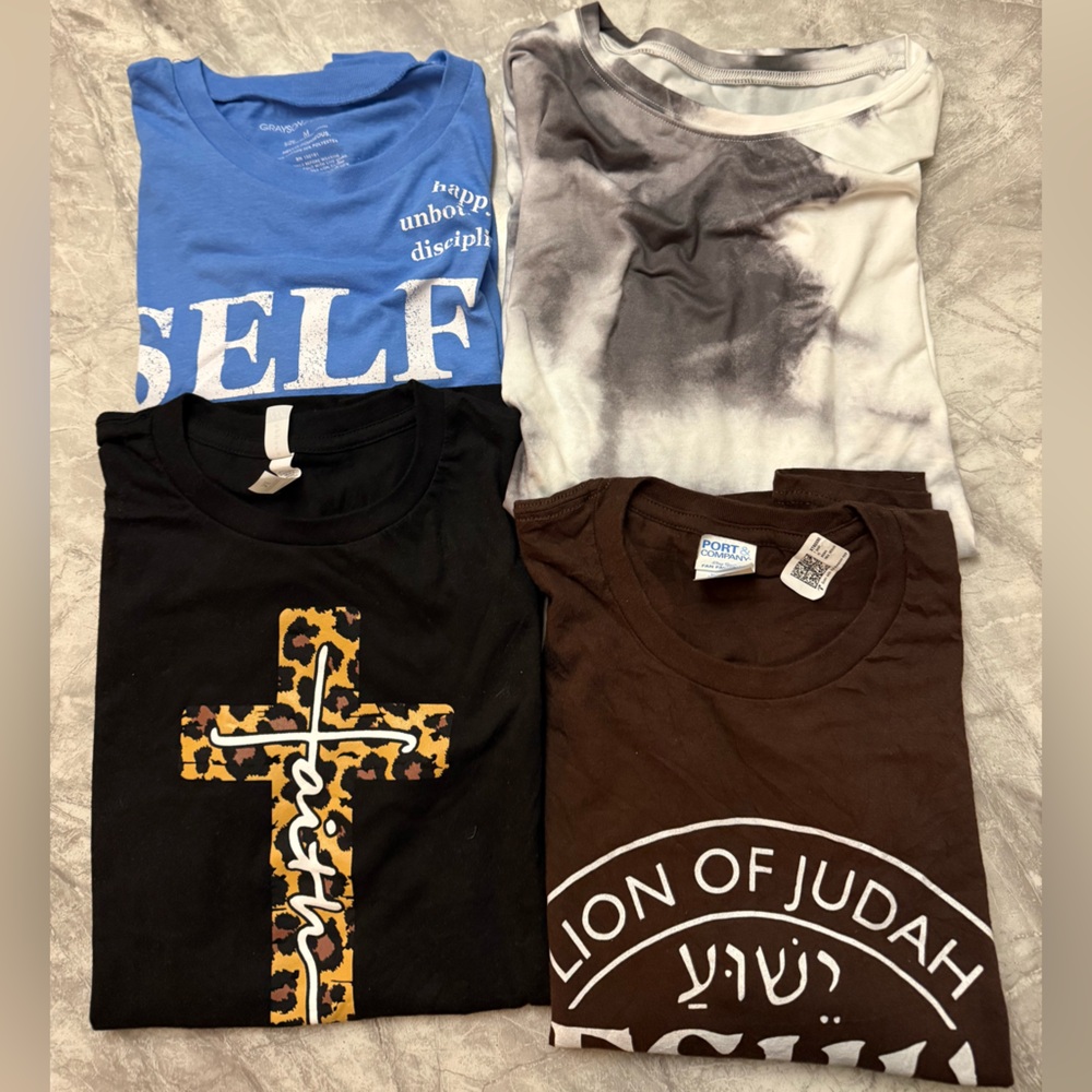 Set of 4 Women's Short Sleeve Graphic Tees - Blue, Black, Brown, Gray